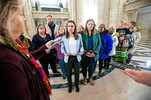 MIKAELA MACKENZIE / FREE PRESS

Liberal MLA Cindy Lamoureux speaks to the Free Press with foster parents behind her at the Manitoba Legislative Building on Wednesday, March 6, 2024. 


For Carol/Danielle story.