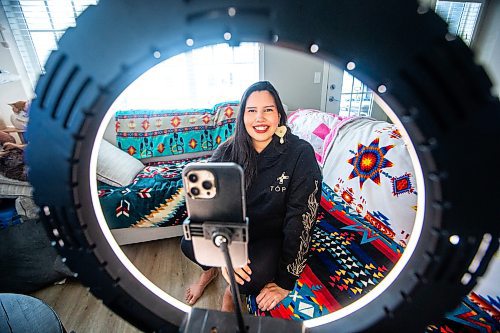 MIKAELA MACKENZIE / FREE PRESS

Michelle Chubb, aka Instagram/Tik Tok influencer Indigenous Baddie, in her home on Thursday, March 7, 2024. Chubb, who is in her mid-20s, posts on about her life as a mother and her work as an activist educating people on Indigenous values and culture. 


For AV story.