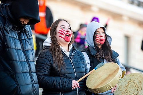 MIKAELA MACKENZIE / FREE PRESS

Jordan Myran, sister of Marcedes Myran, drums at a protest calling on the government to search the landfills makes at the legislative building on International Women&#x573; Day on Friday, March 8, 2024.