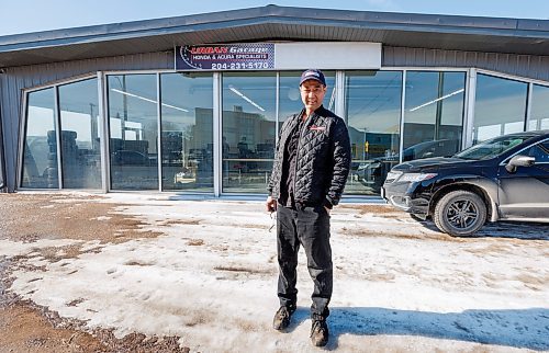 MIKE DEAL / FREE PRESS
Robie Wong, owner of Urban Garage in St. Boniface (484 St Mary's Rd.), has had to repair more tires than usual recently because of the number of dangerous potholes that have cropped up this season.
See Chris Kitching story
240311 - Monday, March 11, 2024.