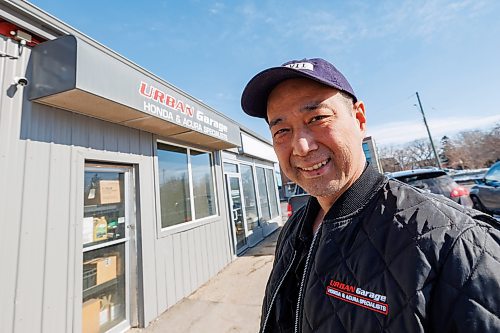MIKE DEAL / FREE PRESS
Robie Wong, owner of Urban Garage in St. Boniface (484 St Mary's Rd.), has had to repair more tires than usual recently because of the number of dangerous potholes that have cropped up this season.
See Chris Kitching story
240311 - Monday, March 11, 2024.