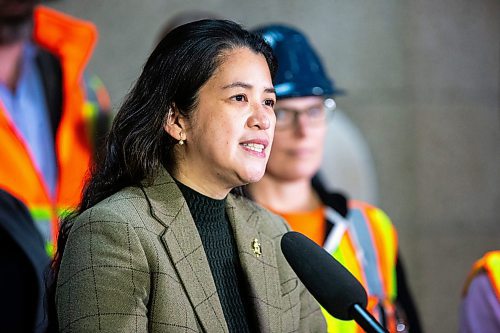 MIKAELA MACKENZIE / FREE PRESS

Minister of labour Malaya Marcelino makes an announcement at the Manitoba Legislative Building on Wednesday, March 6, 2024. 


For Carol/Danielle story.