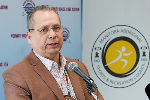 MIKE DEAL / WINNIPEG FREE PRESS
Sagkeeng Anicinabe Nation Chief Ej Fontaine speaks during the announcement.
The Manitoba Aboriginal Sports and Recreation Council announce, during a press conference Monday morning at the Norway House Cree Nation Building (820 Taylor Avenue), that the 2025 Manitoba Indigenous Summer Games will be happening in Norway House Cree Nation and Sagkeeng Anicinabe Nation in July and August of 2025.
See Josh Frey-Sam story
240318 - Monday, March 18, 2024.