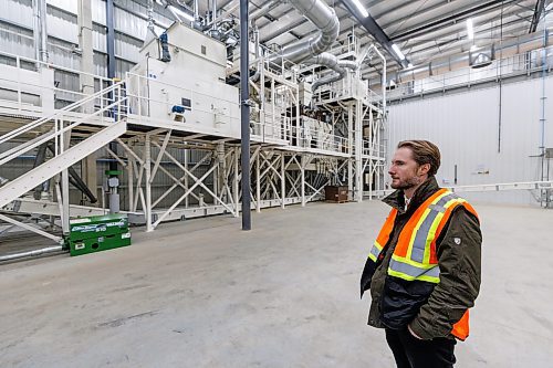 MIKE DEAL / WINNIPEG FREE PRESS
BrettYoung CEO, Erik Dyck with the new seed cleaning plant during a tour to show off their facility just south off the South Permiter Highway west of the Brady land fill.
See Martin Cash story
240320 - Wednesday, March 20, 2024.
