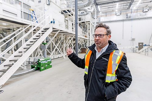 MIKE DEAL / WINNIPEG FREE PRESS
BrettYoung COO, Cory Baseraba, show off their facility just south off the South Permiter Highway west of the Brady land fill, including their new $20 million seed cleaning and packaging facility.
See Martin Cash story
240320 - Wednesday, March 20, 2024.