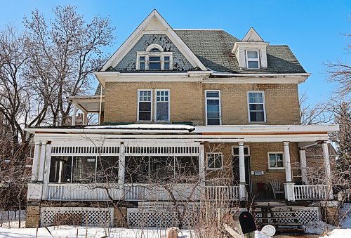 Brandon City Council has passed the first of three readings of a bylaw to have this 1906 Queen Anne-style house on 11th Street designated as a local historic site. (Michele McDougall/The Brandon Sun)