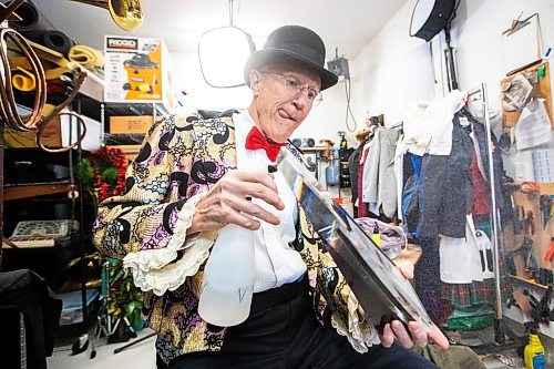 MIKAELA MACKENZIE / FREE PRESS

Performer Al Simmons sanitizes his 1997 Juno award, in preparation for passing around to more audiences post-pandemic, on Thursday, March 21, 2024. 

For arts story.
