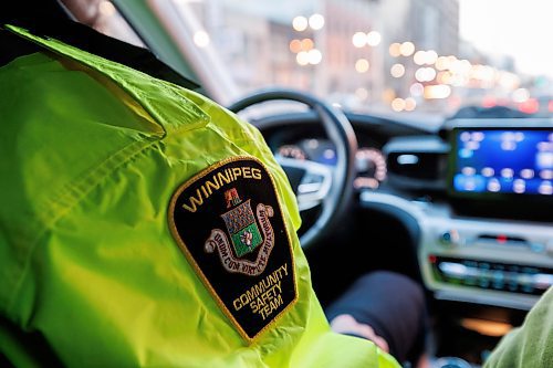 MIKE DEAL / WINNIPEG FREE PRESS
Sean Berman Safety Officer Supervisor drives along Portage Avenue provides support to the Community Safety Officers who are patroling downtown streets early Friday morning.
See Malak Abas story
240322 - Friday, March 22, 2024.