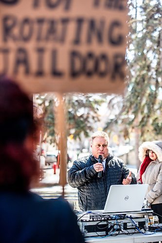 MIKAELA MACKENZIE / FREE PRESS

Mike Vogiatzakis speaks at a rally calling for an end to the &#x4a3;atch and release&#x4e0;of the justice system outside of the Law Courts in Winnipeg on Friday, March 22, 2024. 

For Gabby story.