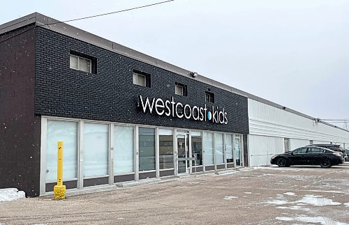 Ruth Bonneville / Free Press

Biz West Coast Kids moved

Photo of the outside of West Coast Kids new larger space in St. James. 

What: West Coast Kids, a Manitoba-born company, keeps expanding throughout Canada, requiring a bigger warehouse. It&#x573; opened one near the airport and is closing its Exchange District location, where it&#x573; had a presence for 50 years.


See story by Gabby

March 26th, 2024
