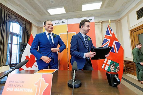 MIKE DEAL / WINNIPEG FREE PRESS
Premier Wab Kinew and Finance Minister Adrien Sala announce their first budget, Tuesday afternoon in the media lockup, which they say will deliver on their commitments to rebuild health care and lower costs for families.
240402 - Tuesday, April 02, 2024.