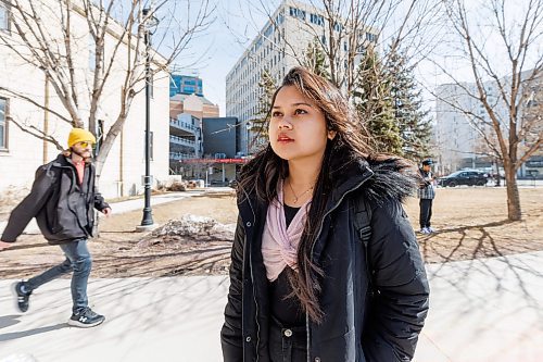 MIKE DEAL / FREE PRESS
UofW student Nalina Bista talks about how the cyberattack has affected them.
The University of Winnipeg is facing an allegation it has failed to take basic steps to protect private information, just days after the institution was the target of a devastating cyberattack.
240405 - Friday, April 05, 2024.