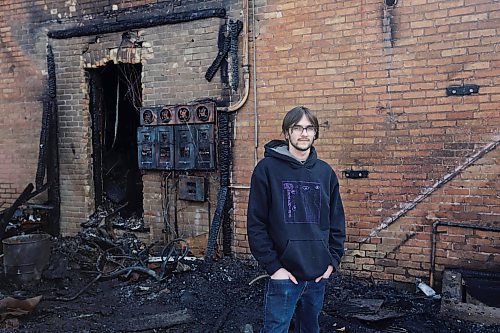08042024
Edis Kazic lost everything he owns when the apartment building he lives in at 422 12th St. went up in flames on Sunday evening. There is currently a GoFundMe campaign to raise money for replacing essentials in the aftermath of the fire. 
(Tim Smith/The Brandon Sun)