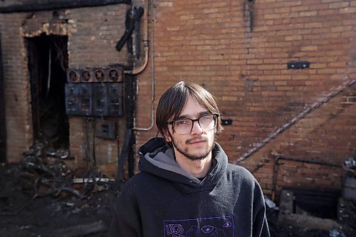 08042024
Edis Kazic lost everything he owns when the apartment building he lives in at 422 12th Street went up in flames on Sunday evening. There is currently a GoFundMe campaign to raise money for replacing essentials in the aftermath of the fire. 
(Tim Smith/The Brandon Sun)