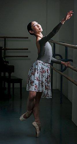 JOHN WOODS / FREE PRESS
Royal Winnipeg Ballet (RWB) soloist Yayoi Ban is photographed in a RWB studio in Winnipeg  Monday, April 8, 2024. After 19 years Ban is retiring from the RWB af the end of this season.

Reporter: Jen