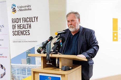 MIKE DEAL / FREE PRESS
Charles Adler, Sleep Disorder Centre patient, speaks during a joint announcement by the University of Manitoba and Misericordia Health Centre, at the Sleep Disorder Centre in the Misericordia Health Centre Tuesday, regarding a new fellowship that will make it possible for more Manitoba patients to be assessed and treated for sleep disorders, 
240409 - Tuesday, April 09, 2024.