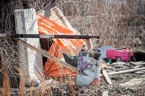 MIKAELA MACKENZIE / FREE PRESS
	
An encampment along the Assiniboine River on Wednesday, April 10, 2024. A new report to city council estimates that weekly cleanups to all 150 encampments in the city could cost approximately $4.06 million annually. 

For Erik story.