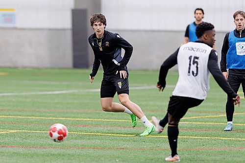 MIKE DEAL / FREE PRESS
Valour FC Joe Hanson (16) during practice at the WSF Soccer South Thursday.
240411 - Thursday, April 11, 2024.