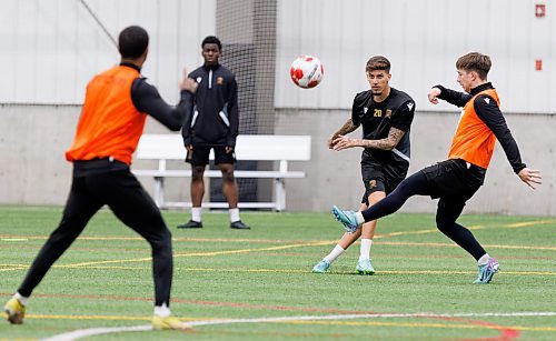 MIKE DEAL / FREE PRESS
Valour FC midfielder Diogo Ressurrei&#xe7;&#xe3;o (20) during practice at the WSF Soccer South Thursday.
240411 - Thursday, April 11, 2024.