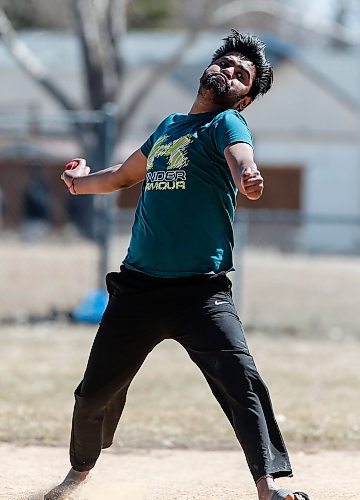 JOHN WOODS / FREE PRESS
Akash Singh plays some cricket with his friends at Tyndall Park Community Centre Sunday, April 14, 2024. 

Reporter: tyler