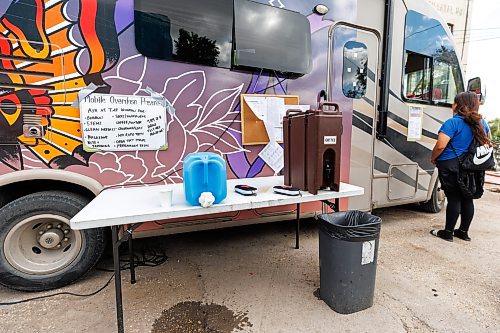 MIKE DEAL / WINNIPEG FREE PRESS
Coffee and Naloxone kits are free along with many other supplies to anyone who drops by at the Sunshine House RV or MOPS (Mobile Overdose Prevention Site) at the location in the parking lot of 631 Main Street.
See Malak Abas and Katrina Clarke story
230816 - Wednesday, August 16, 2023.