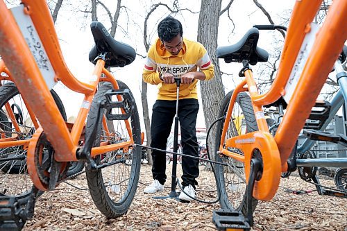 Ruth Bonneville / Free Press

Standup photo 

Ibrahim Akhter preps for opening as he pumps up a couple bike tires with air at the start of his shift at Bee 2 Gether Tanden Bike Rentals at Assiniboine Park Monday. 

 Bee 2 Gether rents an assortment of bikes next to the foot bridge and is open  weekdays,  3:00pm. to 8:00pm. And weekends 11:00am. to 8:00pm. 


April 15th,  2024
