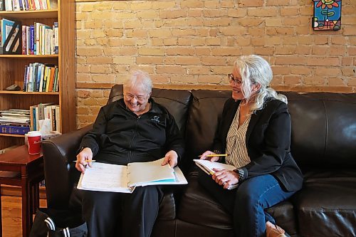 18042024
Secretary Mae Lyon and Vice President Terri Miller with the Westman Hospice Association laugh during a meeting on Wednesday morning. 
(Tim Smith/The Brandon Sun)
