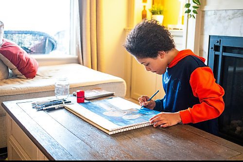 MIKAELA MACKENZIE / FREE PRESS

Callan Thompson, an 11-year-old Grade 5 student responsible for Callan's Art (a year-old biz marketing Callan's artwork as greeting cards and prints), draws at home on Friday, April 19, 2024. 

For intersection story.