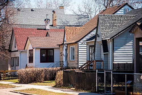 MIKAELA MACKENZIE / FREE PRESS

Houses in the Weston neighbourhood in Winnipeg on Tuesday, April 23, 2024. More than half of Manitoba and Saskatchewan respondents to an RBC poll say inflation is eroding their ability to save for a home. 


For Gabby story.