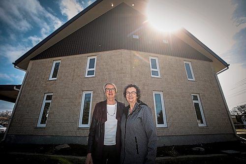 JOHN WOODS / FREE PRESS
Viola Labun, left, and Margaret Froese, members the Jubilee Mennonite Church who received funding from the Mennonite Church Canada to replace the church windows, are photographed outside the church Sunday, April 28, 2024. 

Reporter: longhurst