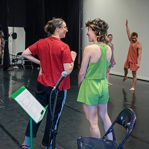 Ruth Bonneville / Free Press

ENT -  WCD finale 

Artistic Director Jolene Bailie, chats with dancer Carol-Ann Bohrn - green (speaker), during rehearsals Wednesday. 

Winnipeg&#x573; Contemporary Dancers rehearse for the 2023-24 season finale &quot;signals to segue&quot;, which runs next week.at Rachel Browne Theatre 
Wednesday. 
  
&quot;signals to segue&quot;  is a new creation by Artistic Director Jolene Bailie, about the need for change. Known for highly physical and complex work, Bailie creates experimental works that are visual, abstract, and reflective.

Names of dancers:
Carol-Ann Bohrn - green (speaker)
Shayla Rudd - yellow
Warren McCleland - blue
Reymark Capacete - copper
Justine Erickson - purple 
Julius Gambalan - grey 


April 24th,  2024
