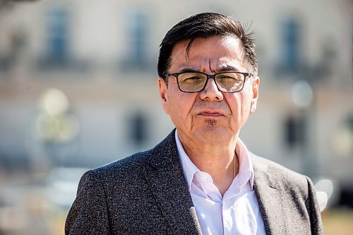 MIKAELA MACKENZIE / FREE PRESS
Peguis First Nation chief Stan Bird at the Manitoba Legislative Building on Wednesday, April 24, 2024. Peguis First Nation is suing the federal and provincial governments and two rural municipalities for $1 billion in damages after repeated severe floods displaced residents and caused damage.
For Chris Kitching story.