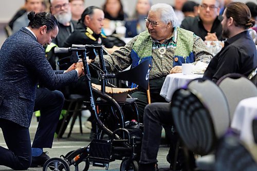 MIKE DEAL / FREE PRESS
Premier Wab Kinew kept the spirits high while introducing Justice Murray Sinclair during the opening remarks of Public Safety Summit taking place at the RBC Convention Centre.
240430 - Tuesday, April 30, 2024.