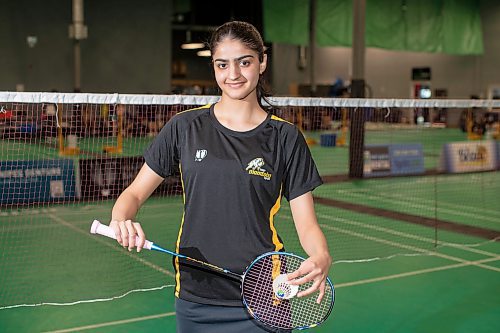 BROOK JONES / FREE PRESS
Fort Richmond Collegiate Grade 12 student Ranya Narwal, who is going for her third-straight Manitoba High Schools Athletic Association provincial badminton title in girls singles May 3 and 4, 2024, is pictured at Prairie Badminton in Winnipeg, Man., Wednesday, May 1, 2024. The 17-year-old won as a Grade 10 student in junior girls and in varsity grils as a Grade 11 student.