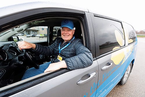 MIKE DEAL / FREE PRESS
John Carey, 62, volunteers his time as a driver with the Canadian Cancer Society's Wheels of Hope program, which offers rides to people with cancer who need help getting to and from their treatment appointments.
240503 - Friday, May 03, 2024.