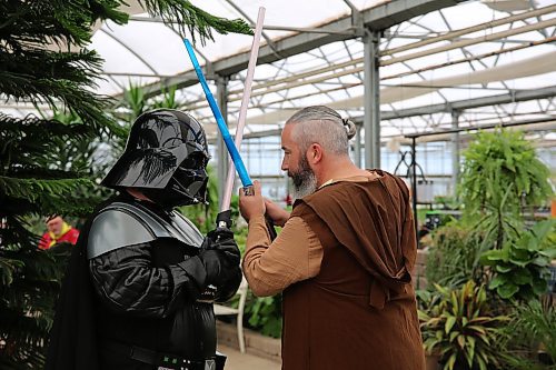 Obi-Wan Kenobi and Darth Vader battle it out at The Green Spot on Saturday. (Charlotte McConkey/The Brandon Sun)