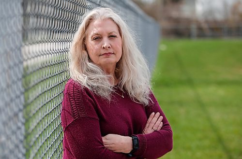 JOHN WOODS / FREE PRESS
Janice Thomas, who suffered an anaphylactic reaction to some seafood, was left in a hospital hallway by herself in Winnipeg, Monday, May 6, 2024. Thomas is upset about her treatment.

Reporter: kevin