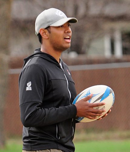 1RCHA A Battery Bombardier Jerome Cruz is enjoying his time helping to coach the Vincent Massey Vikings girls' rugby team. (Jules Xavier/The Brandon Sun)
