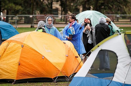 JOHN WOODS / FREE PRESS
About thirty people set up tents on The Quad at the U of MB in support of Palestine in the Israel v Palestine war Tuesday, May 7, 2024. 

Reporter: ?