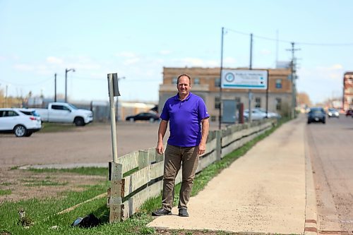 After buying three Pacific Avenue properties from the City of Brandon for $1, Phil Greenwood plans to build a new indoor pickleball and tennis facility similar to ones he already operates in Regina and Saskatoon. He's hoping to have it built by November. (Colin Slark/The Brandon Sun)