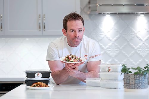 Ruth Bonneville / Free Press

biz - Yummy Owl

Business portrait of  Alistair Hopper, CEO of Yummy Owl, with two dishes, Mediterranean Power Picnic (quinoa dish, holding ) and Healthy Harvest Hash (sweet pot dish).  


Story: Yummy Owl is a new Winnipeg-based meal delivery service which touts itself as providing healthy food. Hopper, a gym owner, recently launched Yummy Owl with a local chef. The chef oversees The Hangar&#x573; kitchen in the Linden Ridge area.


See Story by Gabby 

April 15th,  2024
