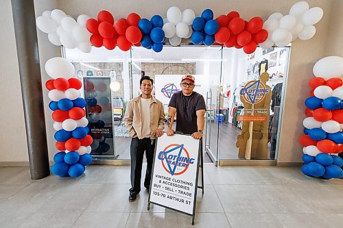 MIKE DEAL / FREE PRESS
Clothing Bakery owners Carjelu Delera (left) and Juan Barachina held their grand-opening sale last week.
