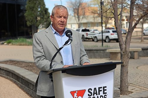 Construction Safety Association of Manitoba executive director Sean Scott speaks at the SAFE Roads Brandon spring campaign launch outside city hall on Thursday. Scott said his group has been advocating for more than 15 years for safer roads. Photos: Abiola Odutola/The Brandon Sun
