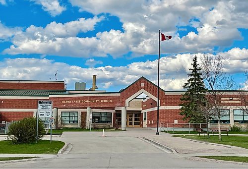 RUTH BONNEVILLE / FREE PRESS

Island Lakes Community School