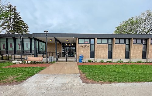 MIKE DEAL / FREE PRESS
For the past two years, a leak has been left to fester in Fort Garry Public Library &#x2014; and advocates say it points to a bigger issue with funding of public services like libraries in Winnipeg.
See Joyanne Pursaga story
240514 - Tuesday, May 14, 2024.