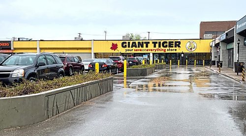 Ruth Bonneville / Free Press

Mug of Giant Tiger store at 305 McPhillips.

Store is closing due to challenges in its location.  

See Gabby's story.


May 14th, 2024
