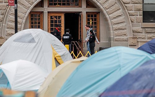 JOHN WOODS / FREE PRESS
Security has been placed at the doors of U of Wpg buildings during Pro-Palestine protest in Winnipeg Tuesday, May 14, 2024. Allegedly access to buildings is limited to staff and students.

Reporter: ?