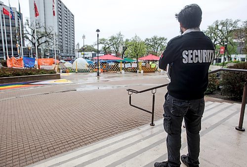 JOHN WOODS / FREE PRESS
Security has been placed at the doors of U of Wpg buildings during Pro-Palestine protest in Winnipeg Tuesday, May 14, 2024. Allegedly access to buildings is limited to staff and students.

Reporter: ?