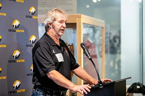 MIKAELA MACKENZIE / FREE PRESS

New Football Hall of Fame inductee Brian Marks says a few words of thanks at the Sport Manitoba building in on Thursday, May 16, 2024. 

For Josh story.


