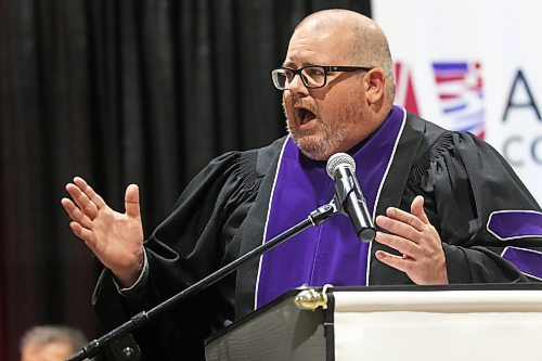 Assiniboine Community College president Mark Frison addresses students during a graduation ceremony held at the Keystone Centre's Manitoba Room on Friday afternoon. (Matt Goerzen/The Brandon Sun)